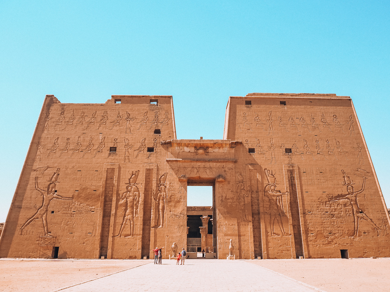 夏のエジプト旅行記 5日目 ナイル川クルーズでコムオンボ ホルス神殿観光 Sao Memo